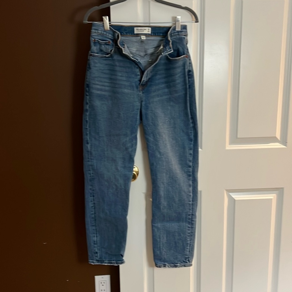 Abercrombie & Fitch Ankle Straight Ultra High Rise Jeans Curve Love 28
